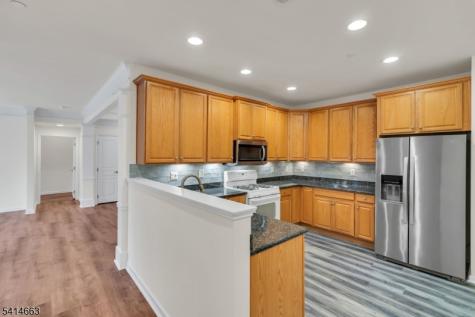 7204 Westover Way Franklin NJ 08873