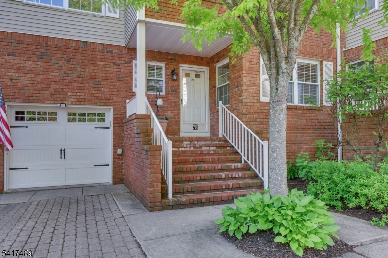 28 Berkeley Square Watchung NJ 07922