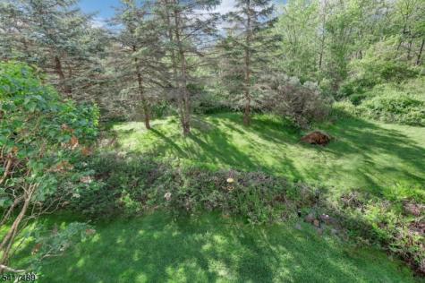 28 Berkeley Square Watchung NJ 07922