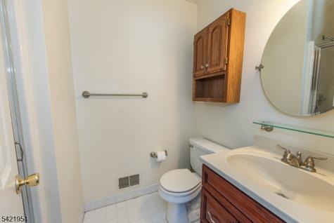 102 Appleton Way Hanover NJ 07981