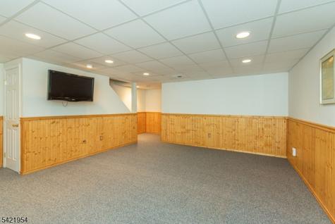 102 Appleton Way Hanover NJ 07981