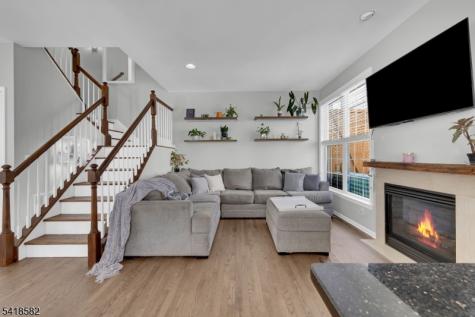 140 Arrowgate Drive Randolph NJ 07869