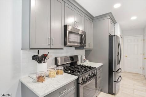 70 Carter Road Wanaque NJ 07420