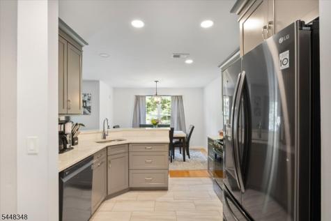 70 Carter Road Wanaque NJ 07420