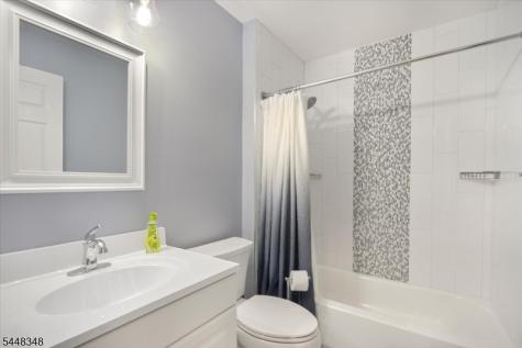 70 Carter Road Wanaque NJ 07420