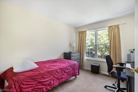 70 Carter Road Wanaque NJ 07420