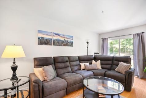 70 Carter Road Wanaque NJ 07420