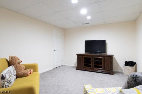 97 Winged Foot Drive Livingston NJ 07039