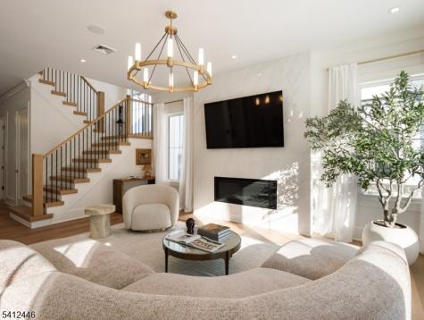 16 Paris Avenue Rockleigh NJ 07647