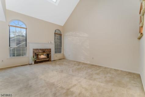 60 Phlox Court Readington NJ 08889