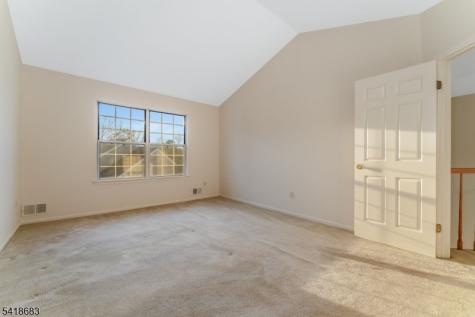 60 Phlox Court Readington NJ 08889