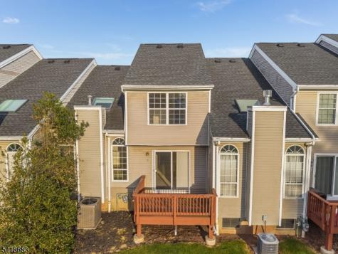 60 Phlox Court Readington NJ 08889