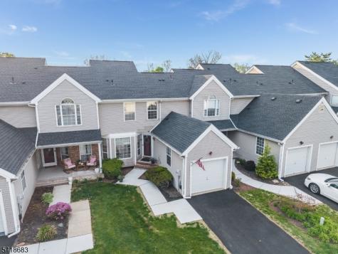 60 Phlox Court Readington NJ 08889