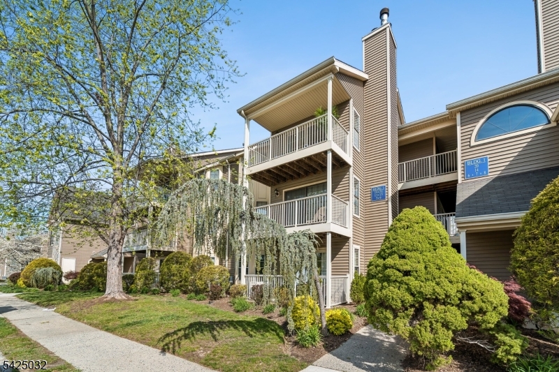 21 Lear Court East Brunswick NJ 08816