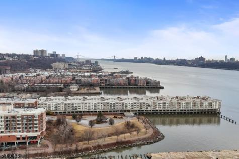 344 The Promenade Edgewater NJ 07020
