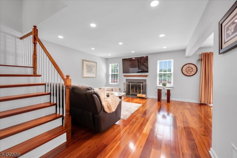 107 Choctaw Ridge Road Branchburg NJ 08876