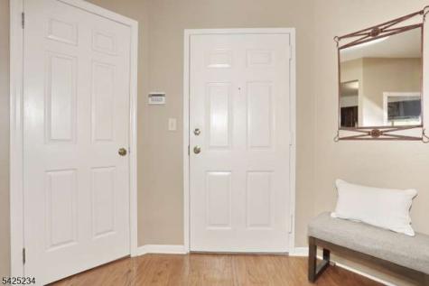 101 Quartz Lane Paterson NJ 07501