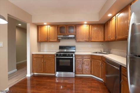 23 Foxboro Lane West Milford NJ 07480