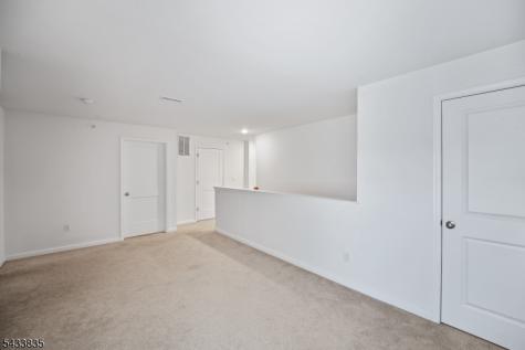 215 Park Lane Dunellen NJ 08812