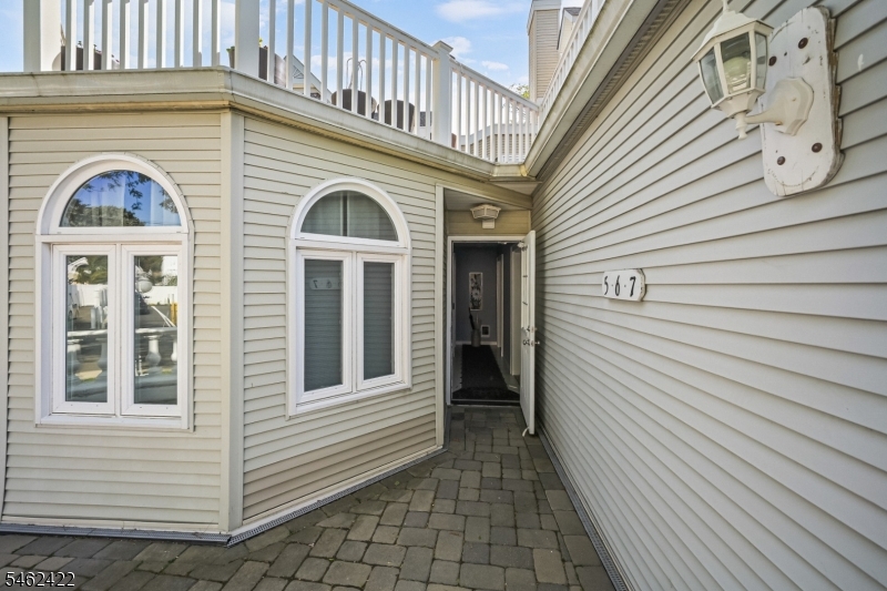 100 1st Keyport NJ 07735