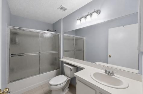 177 Rachel Court Franklin NJ 08823
