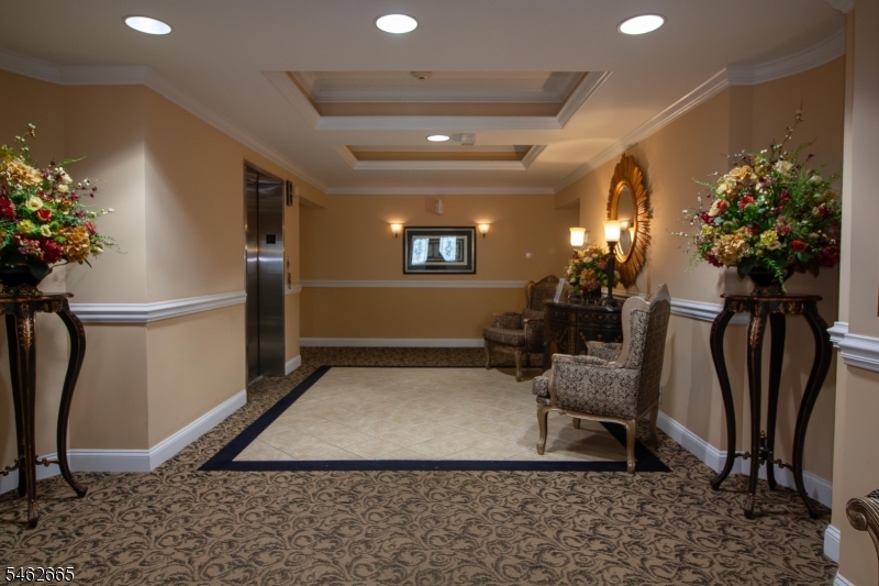 2202 Avery Court Franklin NJ 08873
