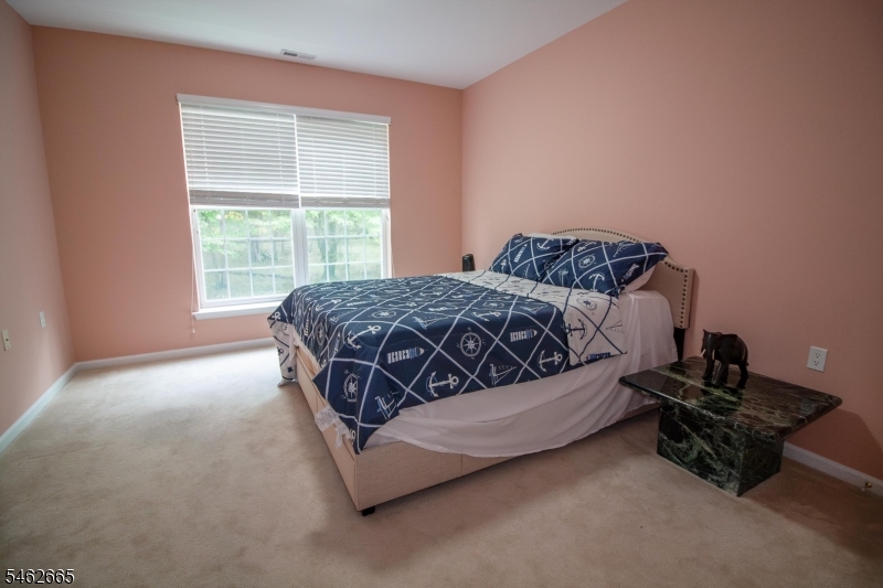 2202 Avery Court Franklin NJ 08873