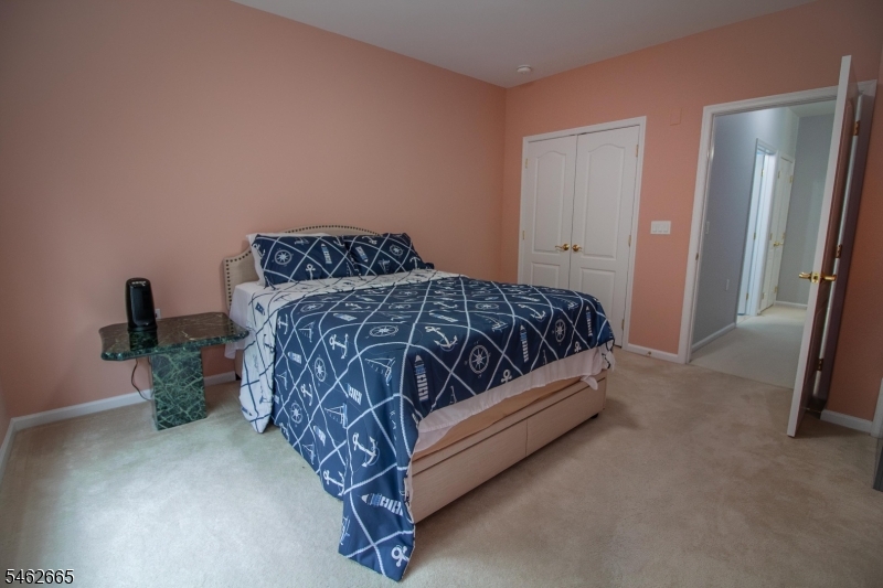 2202 Avery Court Franklin NJ 08873