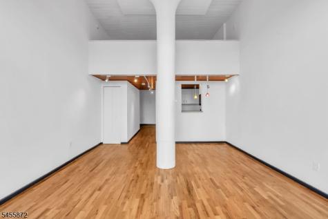 205 10th Street Jersey City NJ 07302