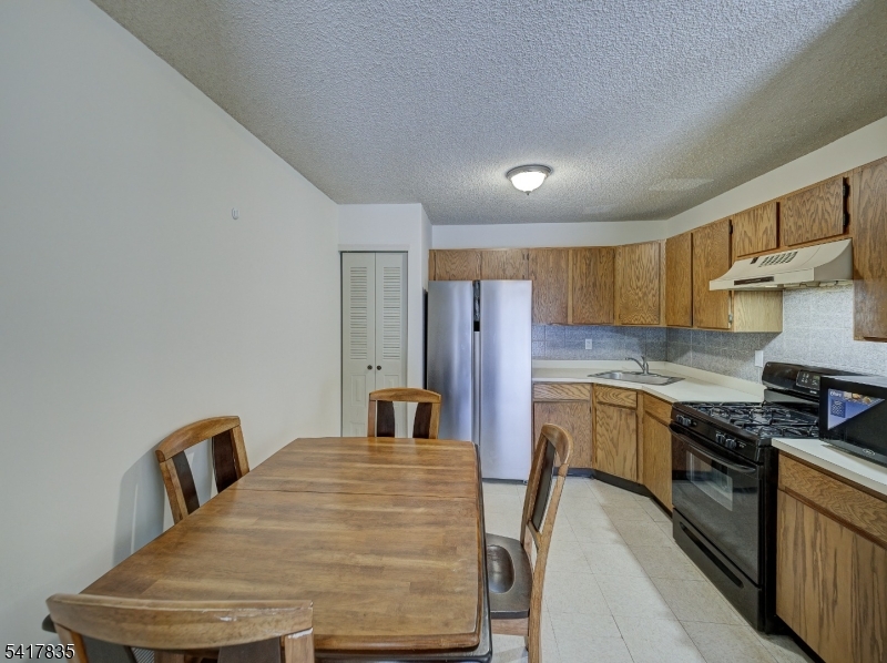 11 Lindsey Court Franklin NJ 08823