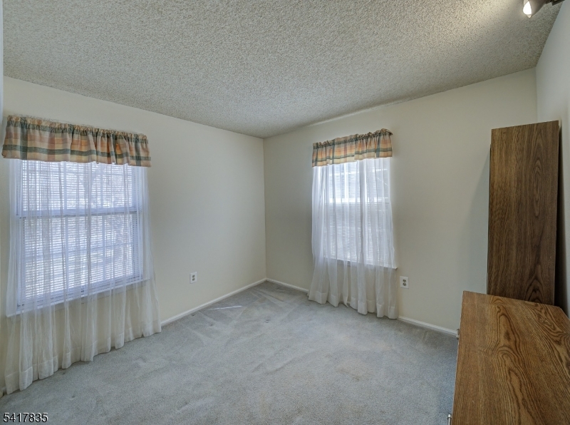 11 Lindsey Court Franklin NJ 08823