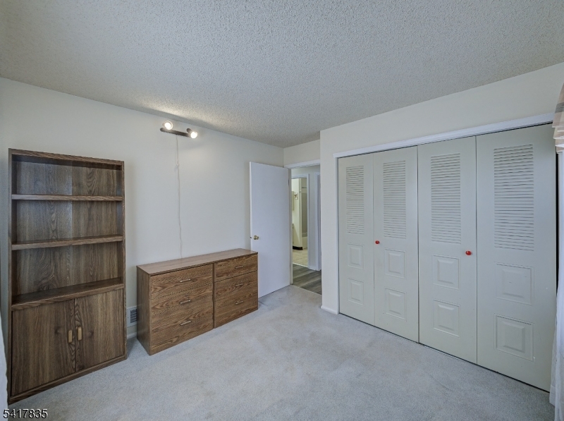 11 Lindsey Court Franklin NJ 08823