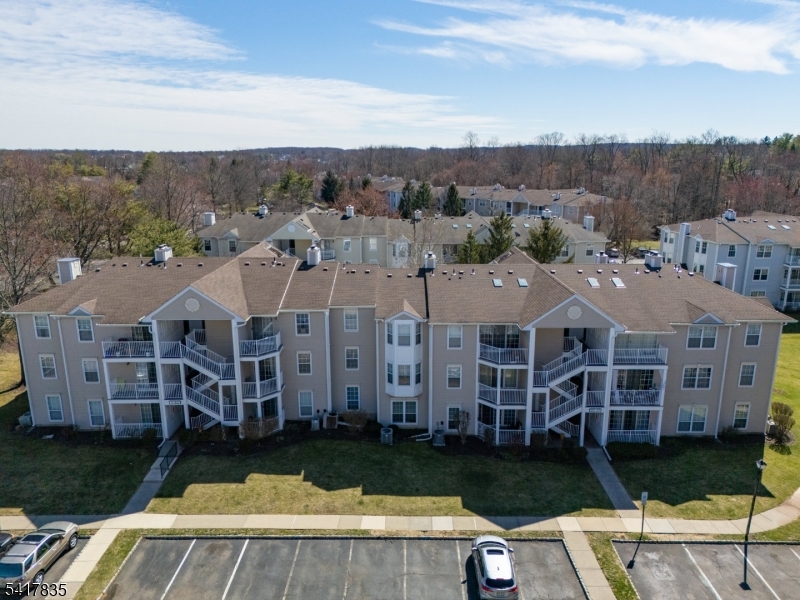 11 Lindsey Court Franklin NJ 08823
