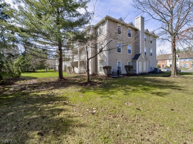 11 Lindsey Court Franklin NJ 08823