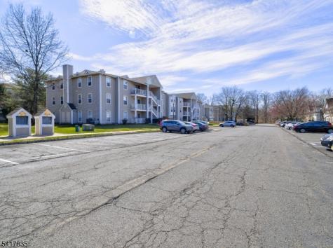 11 Lindsey Court Franklin NJ 08823