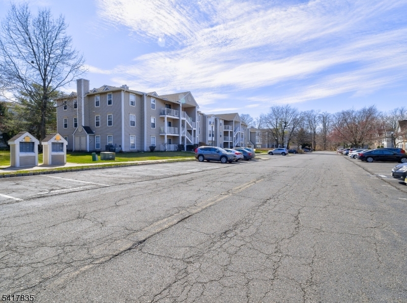 11 Lindsey Court Franklin NJ 08823