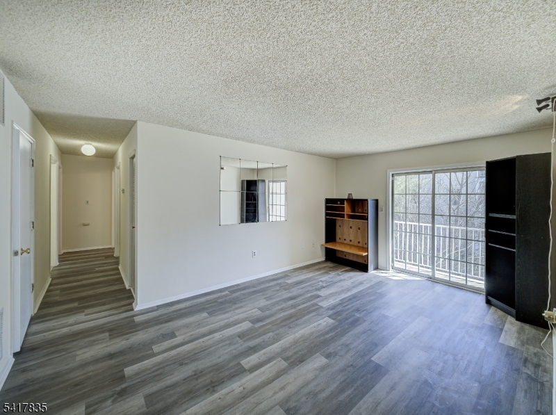 11 Lindsey Court Franklin NJ 08823