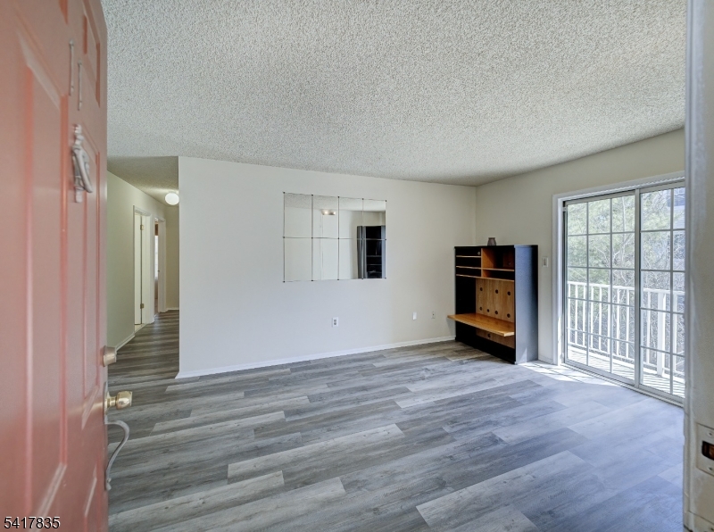 11 Lindsey Court Franklin NJ 08823