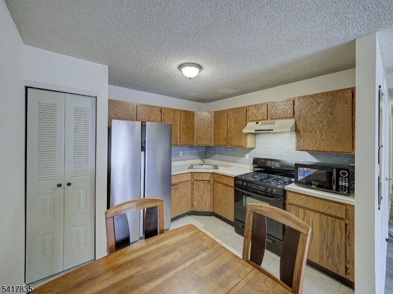 11 Lindsey Court Franklin NJ 08823