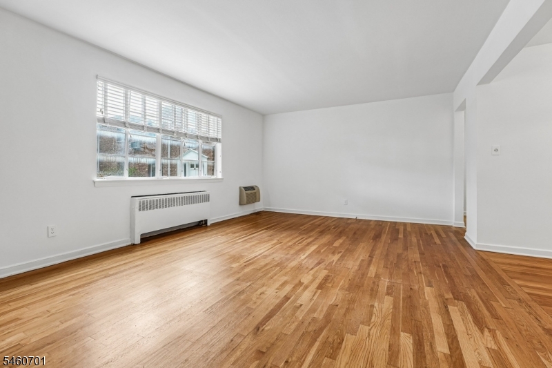 28 Troy Drive Springfield NJ 07081