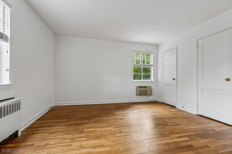 28 Troy Drive Springfield NJ 07081