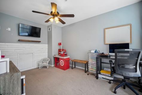 37 Mountainside Drive Pompton Lakes NJ 07442