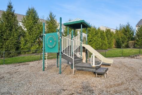 37 Mountainside Drive Pompton Lakes NJ 07442