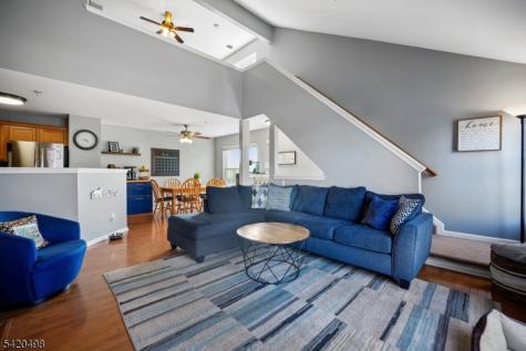 37 Mountainside Drive Pompton Lakes NJ 07442