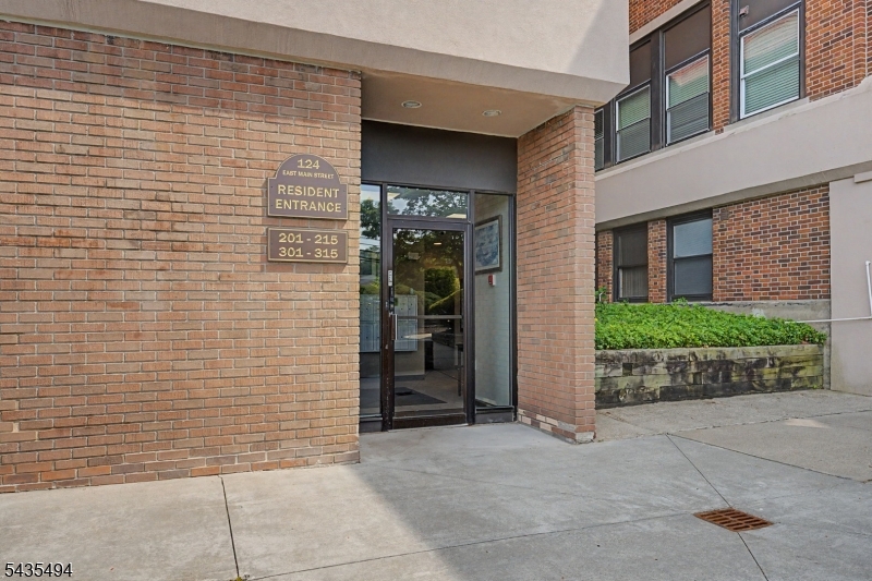 124 East Main Street Denville NJ 07834