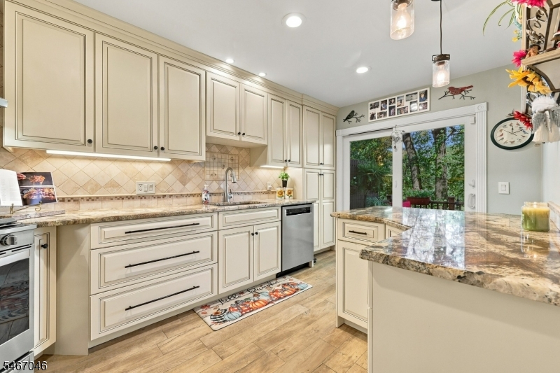 2 Rainier Court Allamuchy NJ 07840