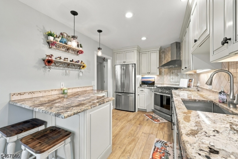 2 Rainier Court Allamuchy NJ 07840