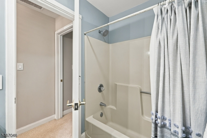 2 Rainier Court Allamuchy NJ 07840