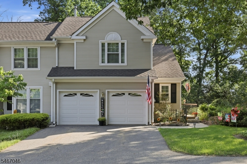 2 Rainier Court Allamuchy NJ 07840