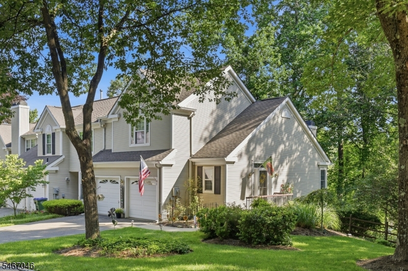 2 Rainier Court Allamuchy NJ 07840